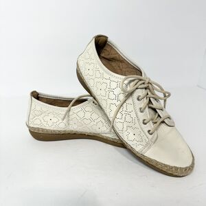 Clarks Shoes Women's 6.5 Off White Reeney Rita Leather Espadrille Cottagecore